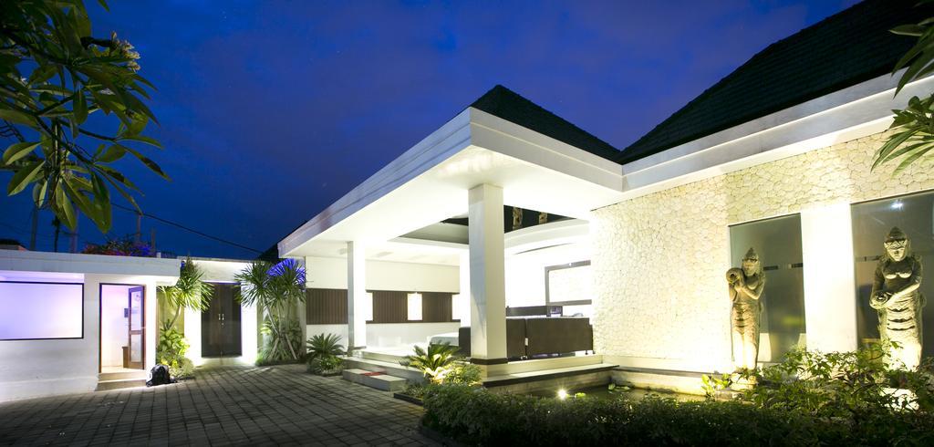 D&G Villas Nusa Dua Nusa Dua  Buitenkant foto