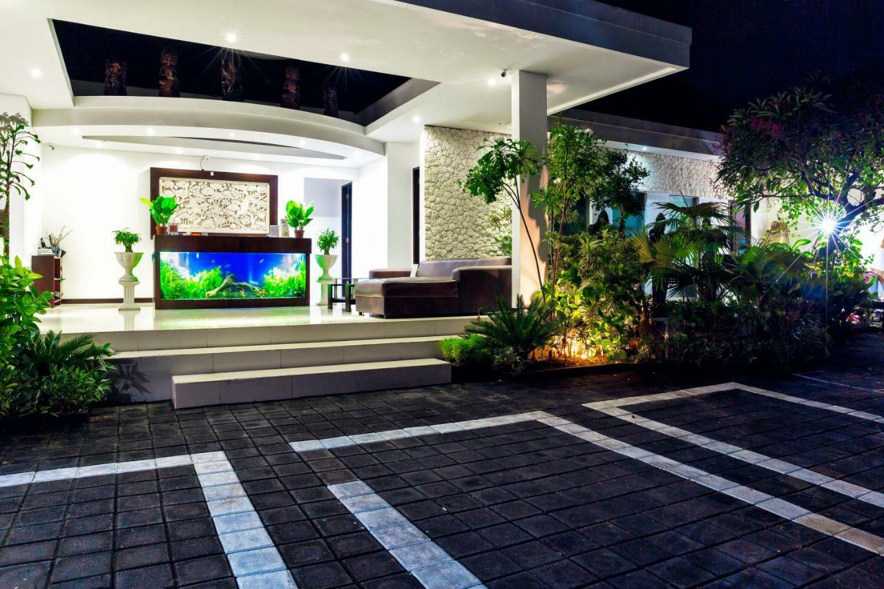 D&G Villas Nusa Dua Nusa Dua  Buitenkant foto