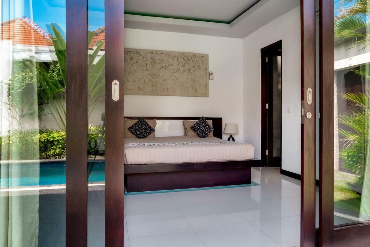 D&G Villas Nusa Dua Nusa Dua  Buitenkant foto