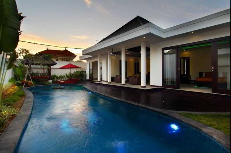 D&G Villas Nusa Dua Nusa Dua  Buitenkant foto